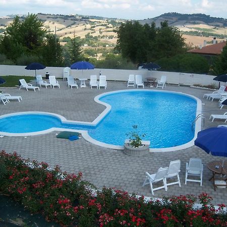 Agriturismo Lo Sgorzolo Pergola Dış mekan fotoğraf